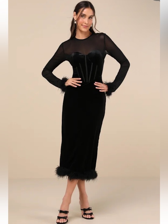 Lulus Dresses & Skirts - NWT Lulus Sensational Situation Black Velvet Feather Bustier Midi Dress